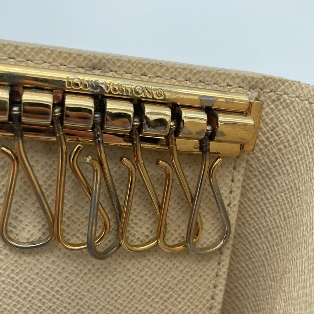 LOUIS VUITTON DAMIER AZUR KEY CASE